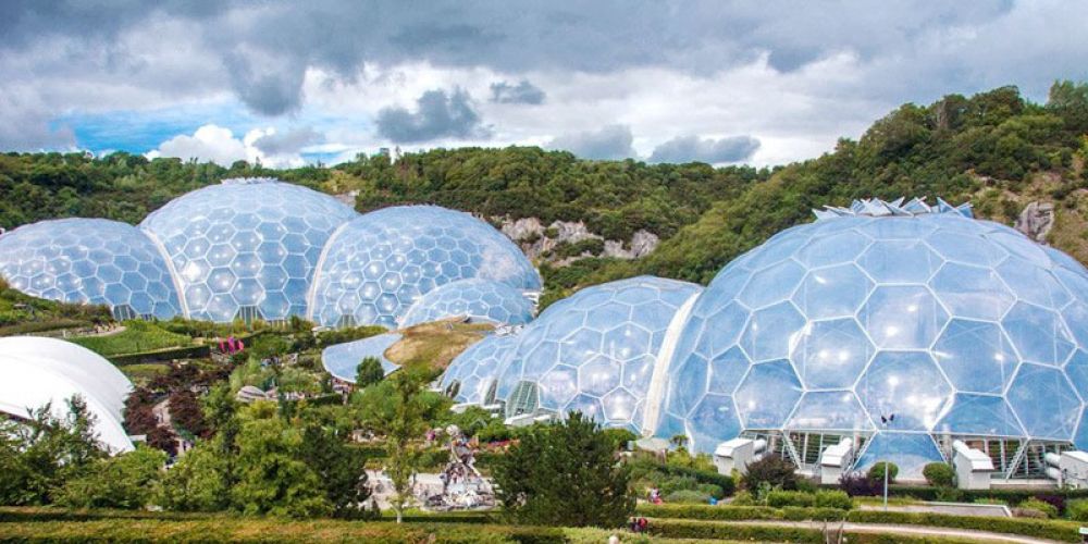 The "cell membrane" of Ecological Architecture: The Bionic Wisdom of Eden ETFE Air Pillow System